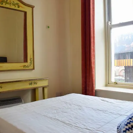 1 Bedroom In Prime Location Apartment
